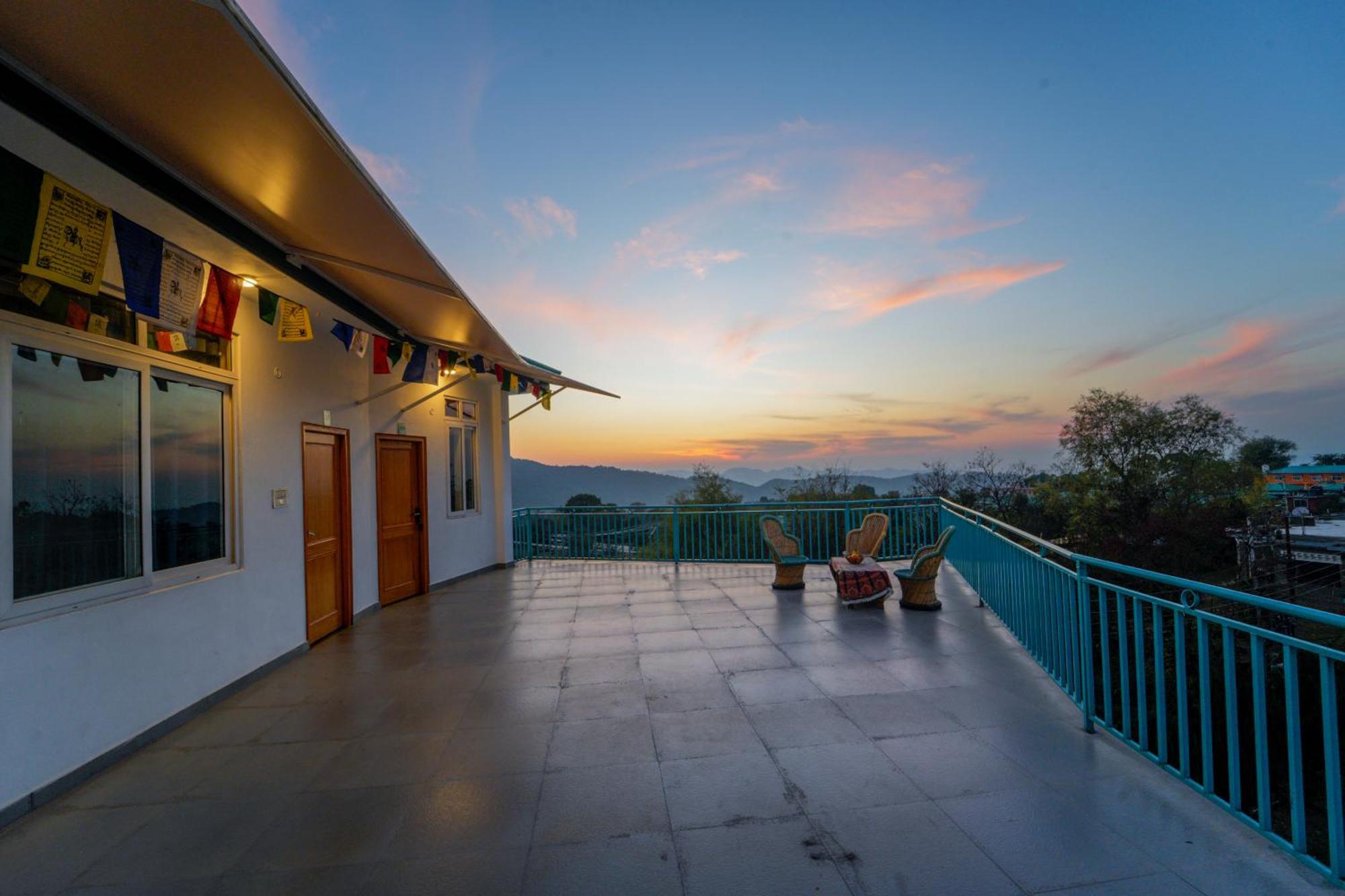 Chokling Arthouse - The Treasure Of Himalayas Hotel Bir  Exterior photo